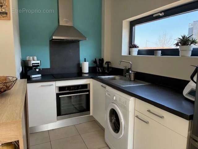 Appartement à LESPINASSE