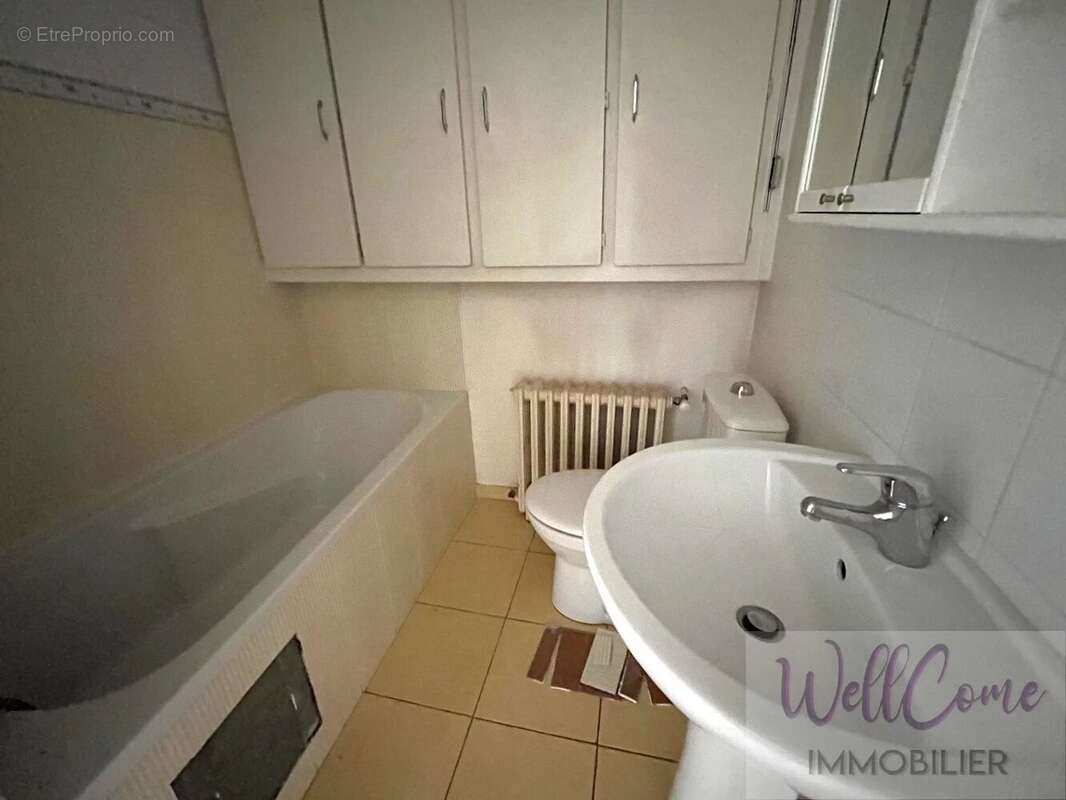 Appartement à AIX-LES-BAINS