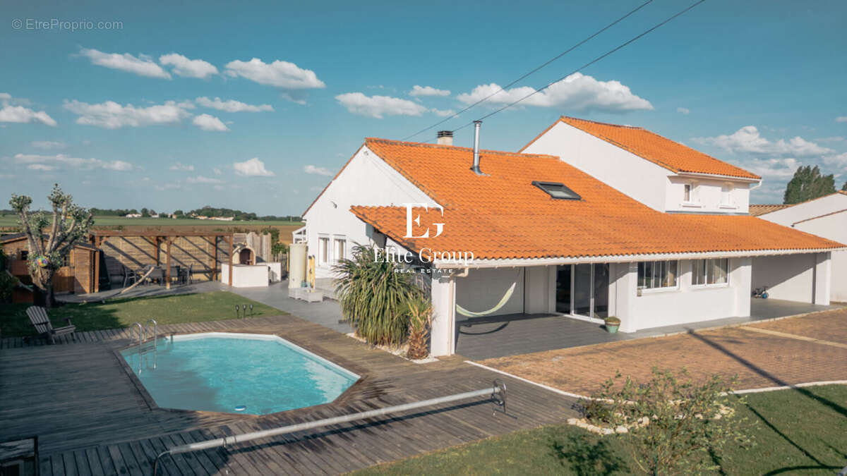 Maison à BREUIL-MAGNE