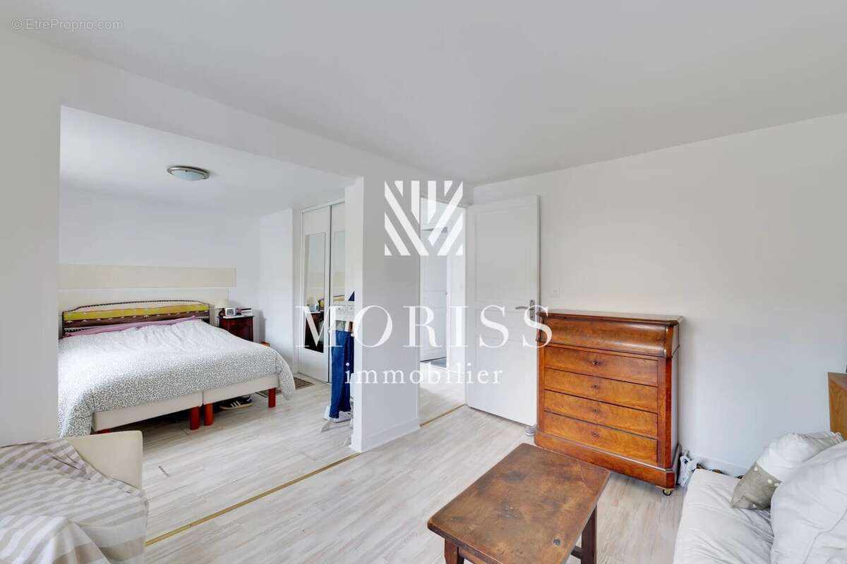 Maison à LE PERREUX-SUR-MARNE