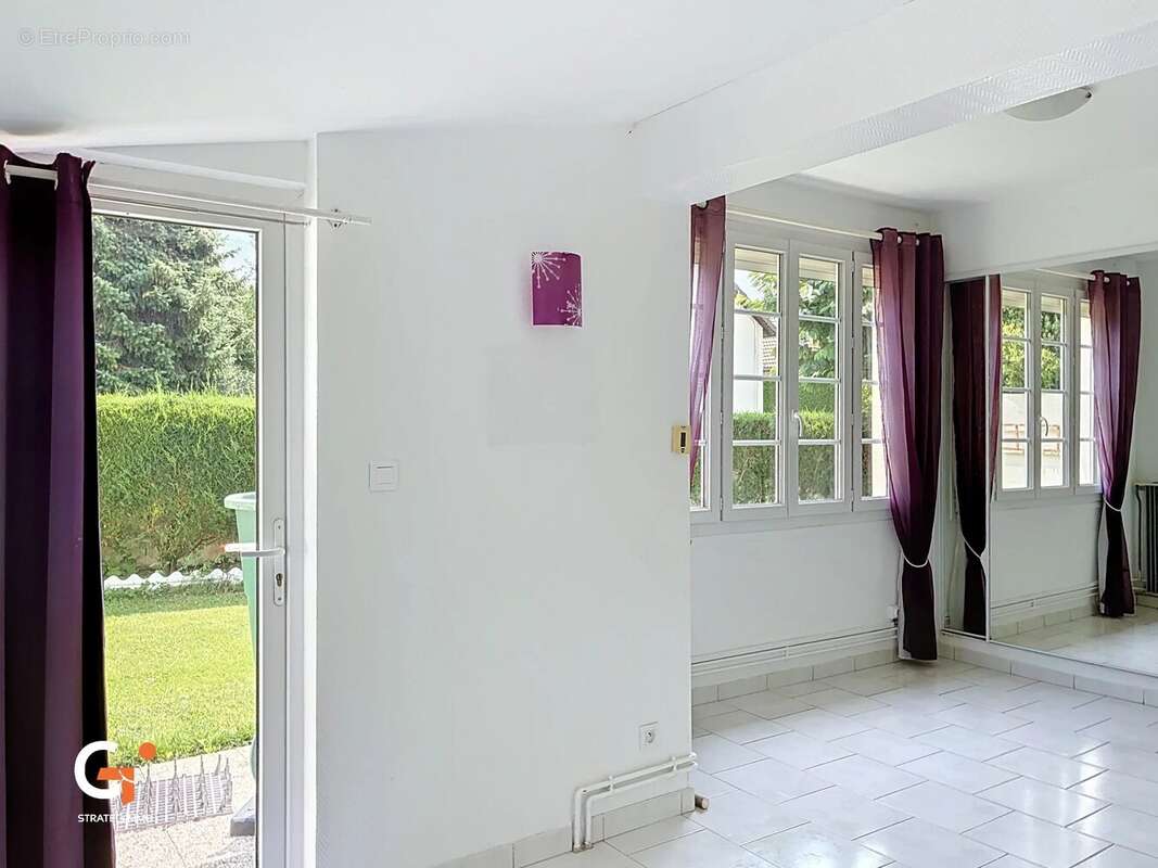 Maison proche de toutes commodités - photo 9