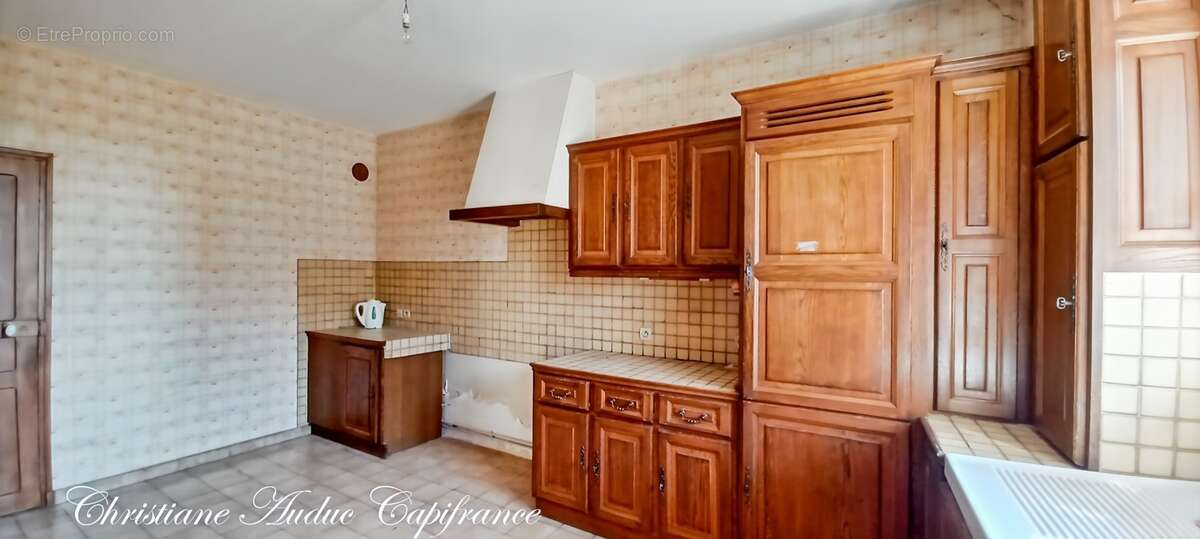Dompierre-les-Ormes, maison de centre bourg de 122 m² avec 4 chambres, jardin, sur terrain de 500 m² - photo 9