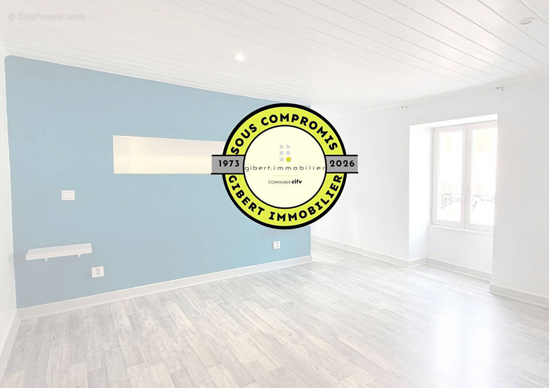 Maison à ESPALY-SAINT-MARCEL