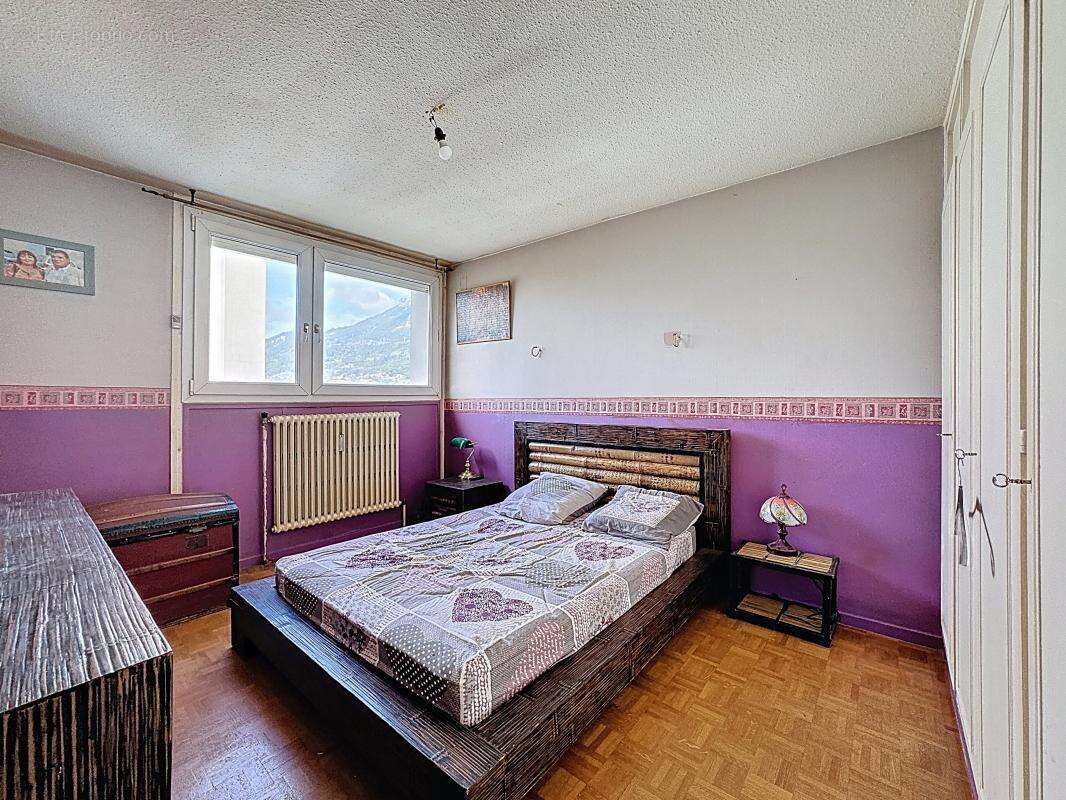 Appartement à CLUSES