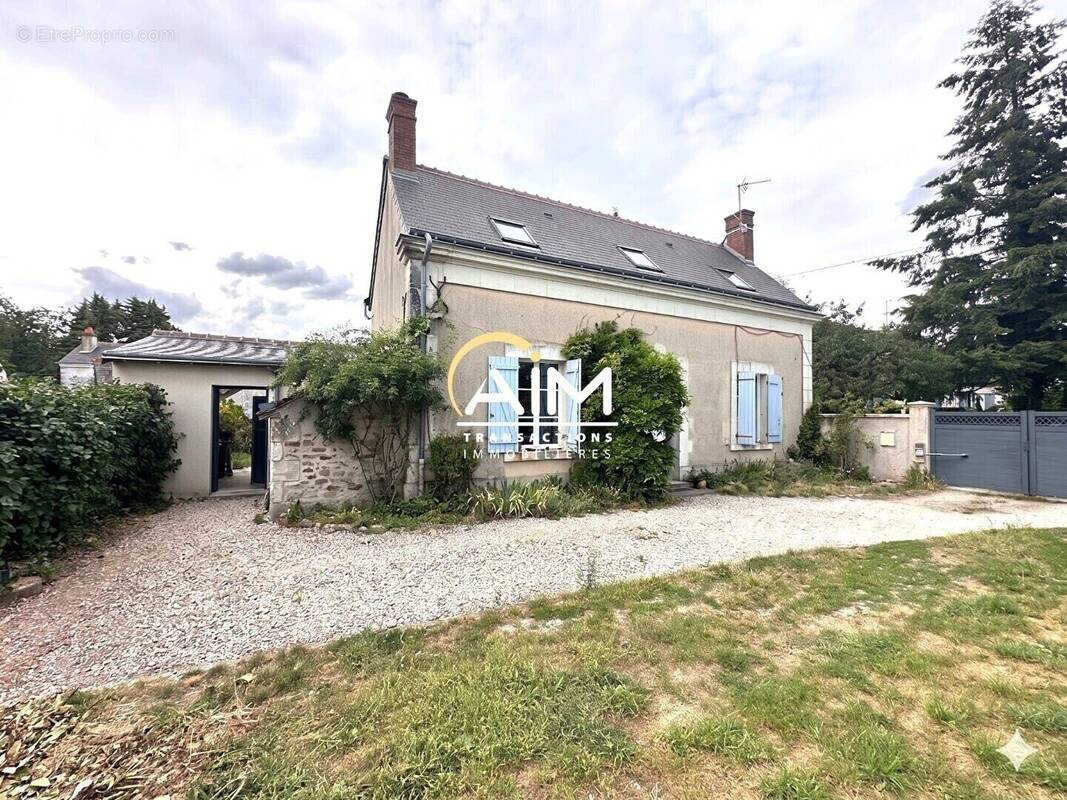 Maison à MONTLOUIS-SUR-LOIRE