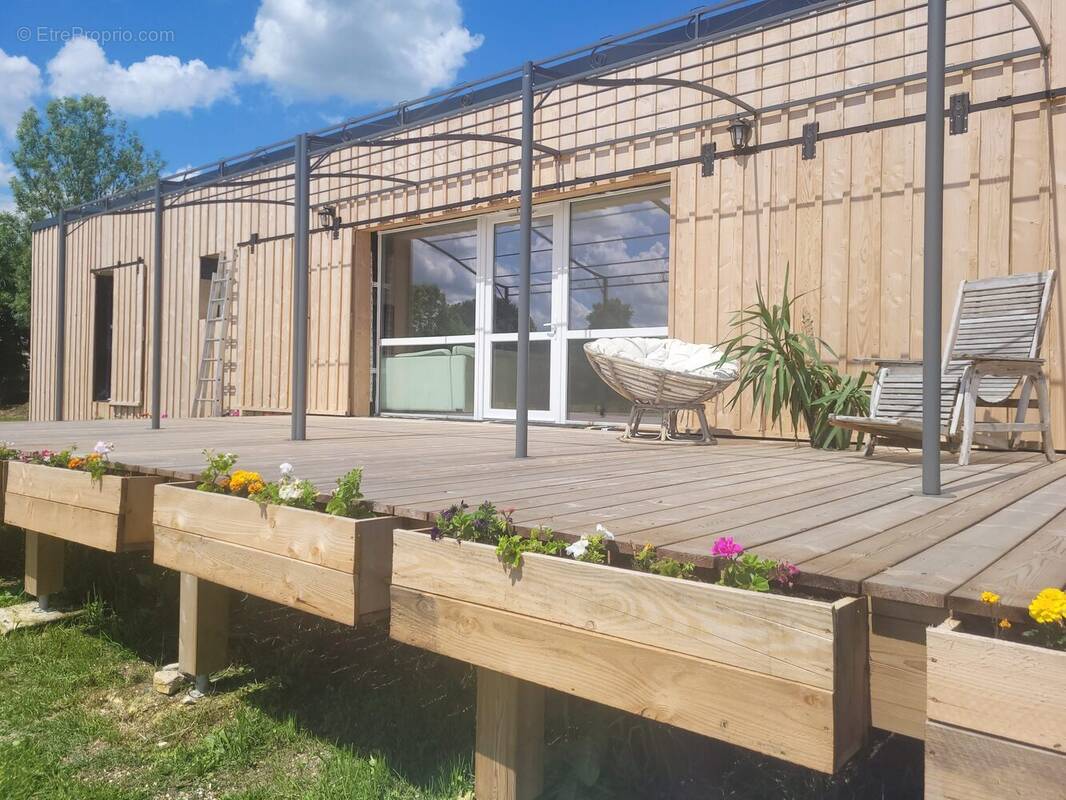 Maison à SAINTE-MEME