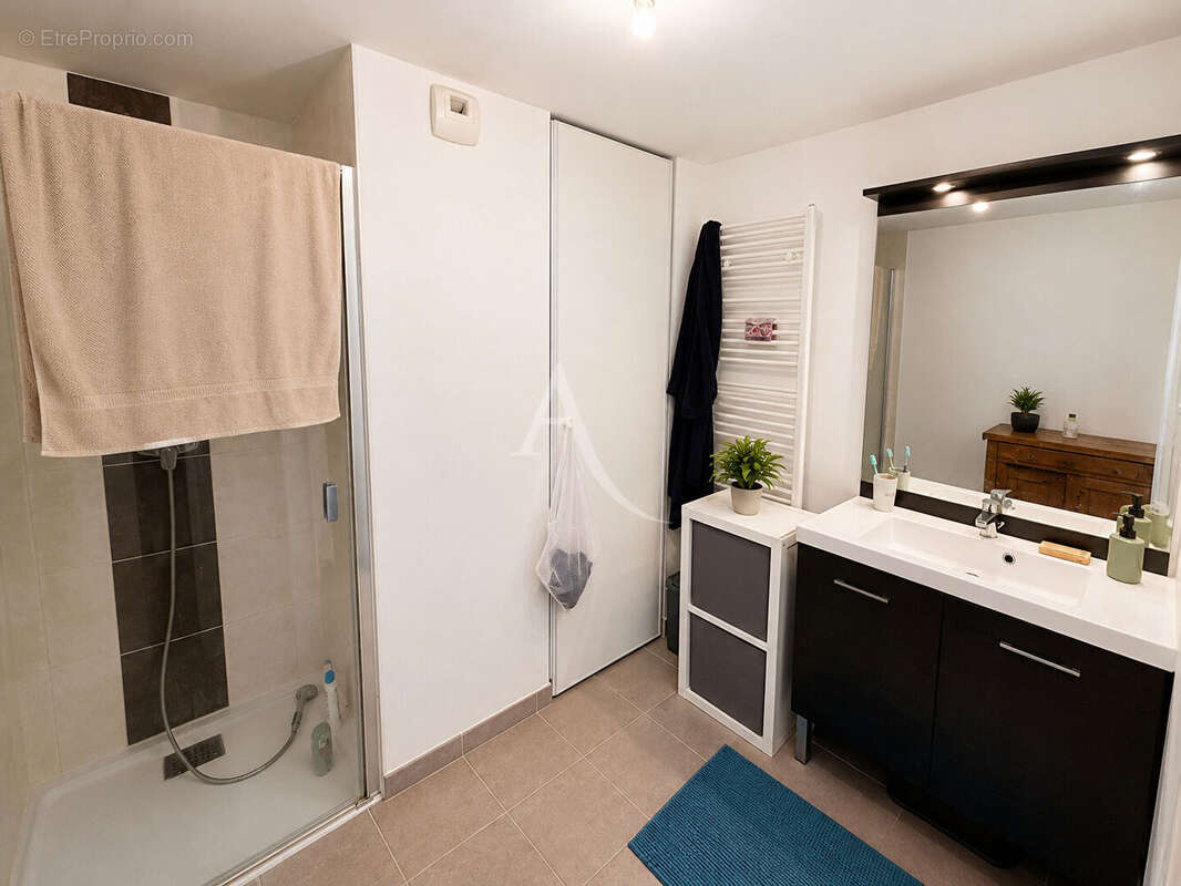 Appartement T3 de 68 m² avec locataire en place Quartier recherché de la Chézine à Saint-Herblain - photo 8