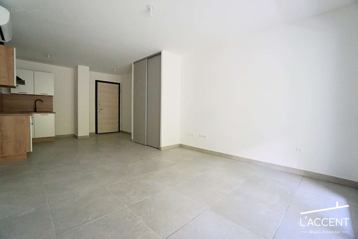 Appartement à NIMES