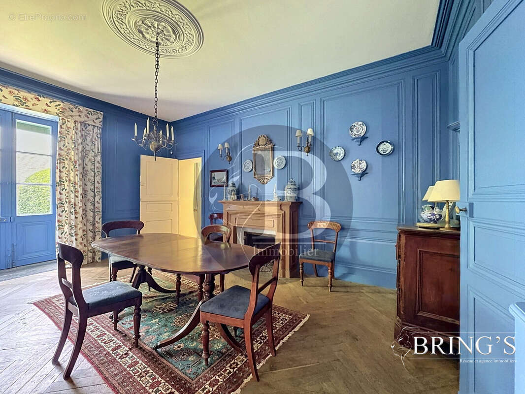 410 m² à Moisdon-La-Riviere  - photo 6