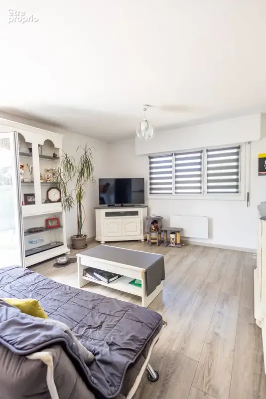 Maison 4 pièces 102 m² à vendre à Mardie (45430) - photo 4