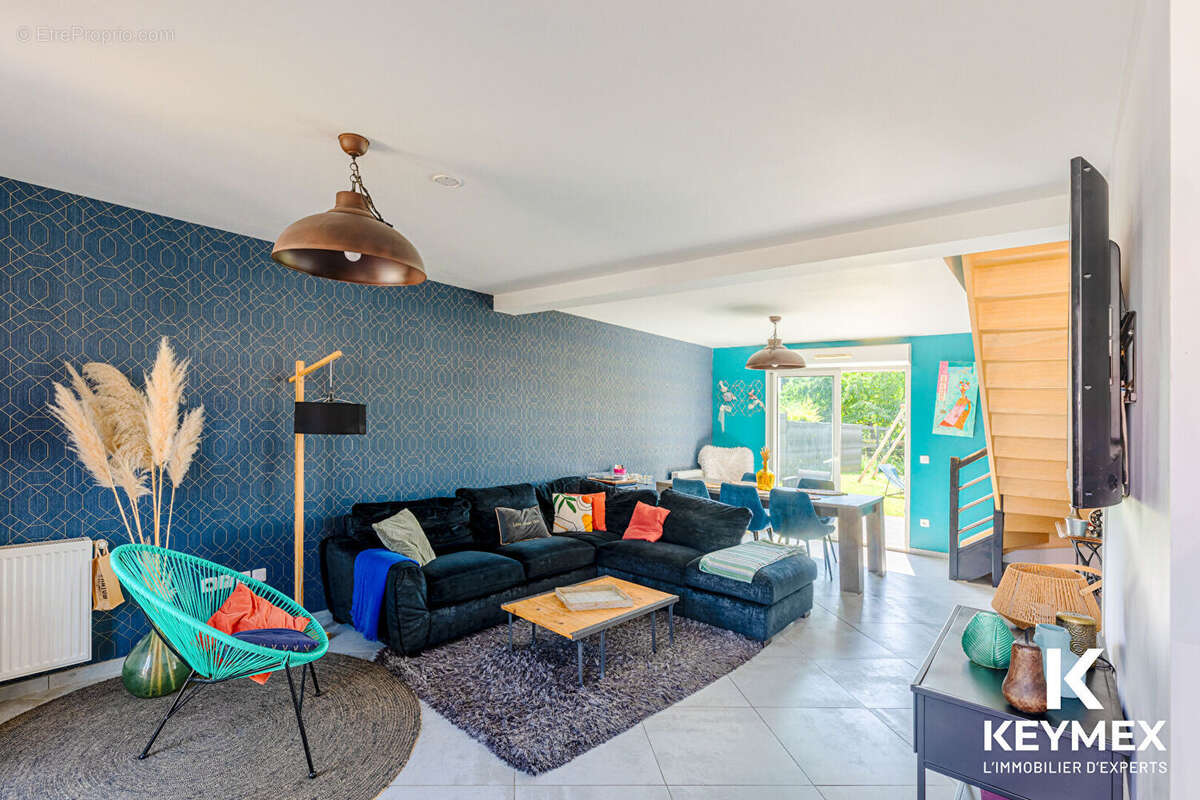 Osny 95520 Maison récente de 2015,de 105M² ,6 piéces ,4 chambres ,garage ,346 M² de terrain - photo 8