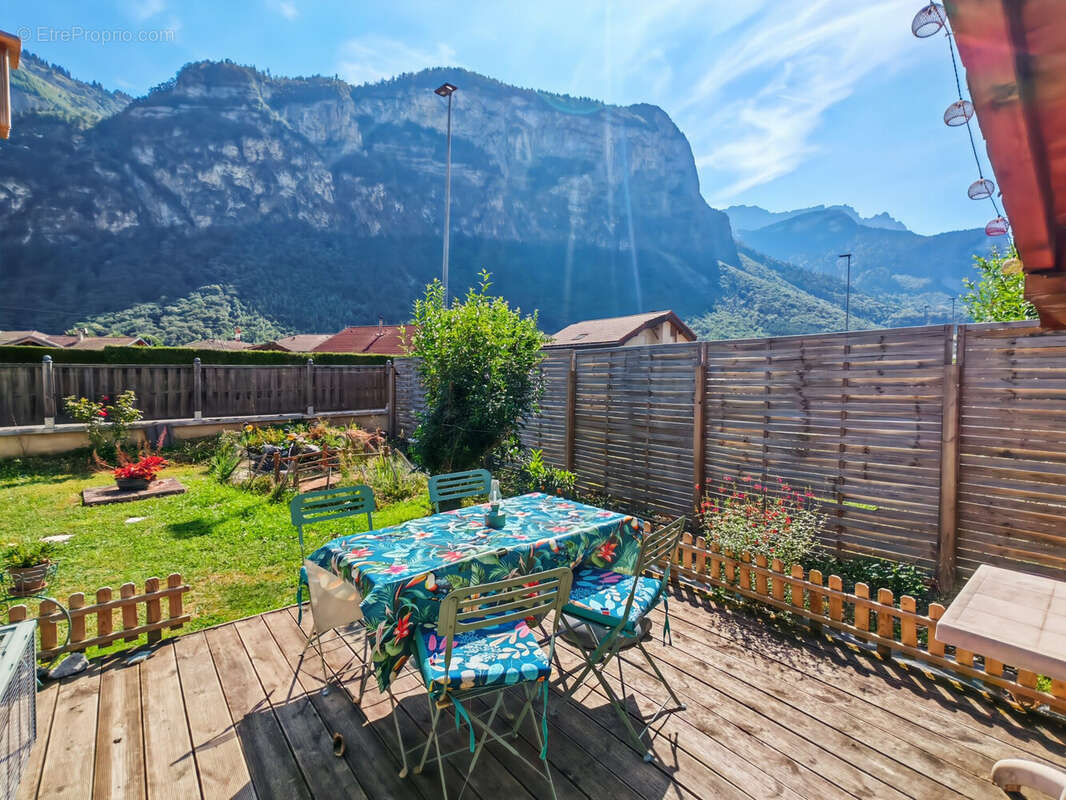 Maison 115 m² à Magland  - photo 3