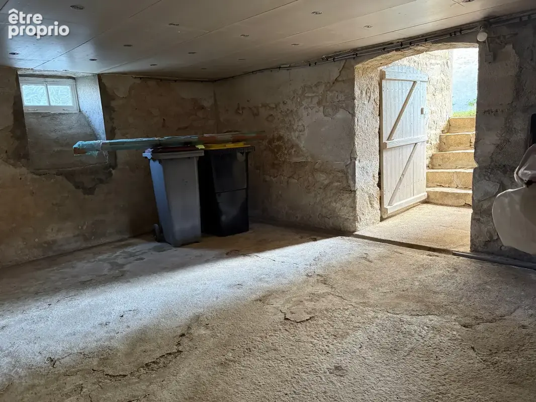 Auv 1230 : Maison à finir de rénover, hameau avec petite mare, 1 460 m2 - photo 14