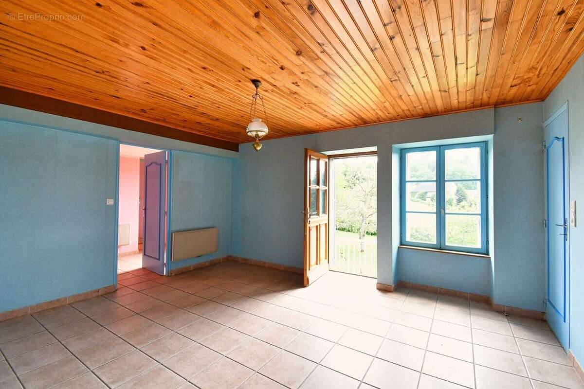 Maison à LA PETITE-VERRIERE