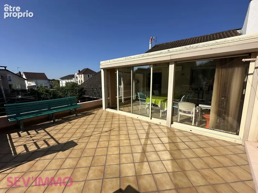 Maison 146 m2 habitables avec grand garage. - photo 16