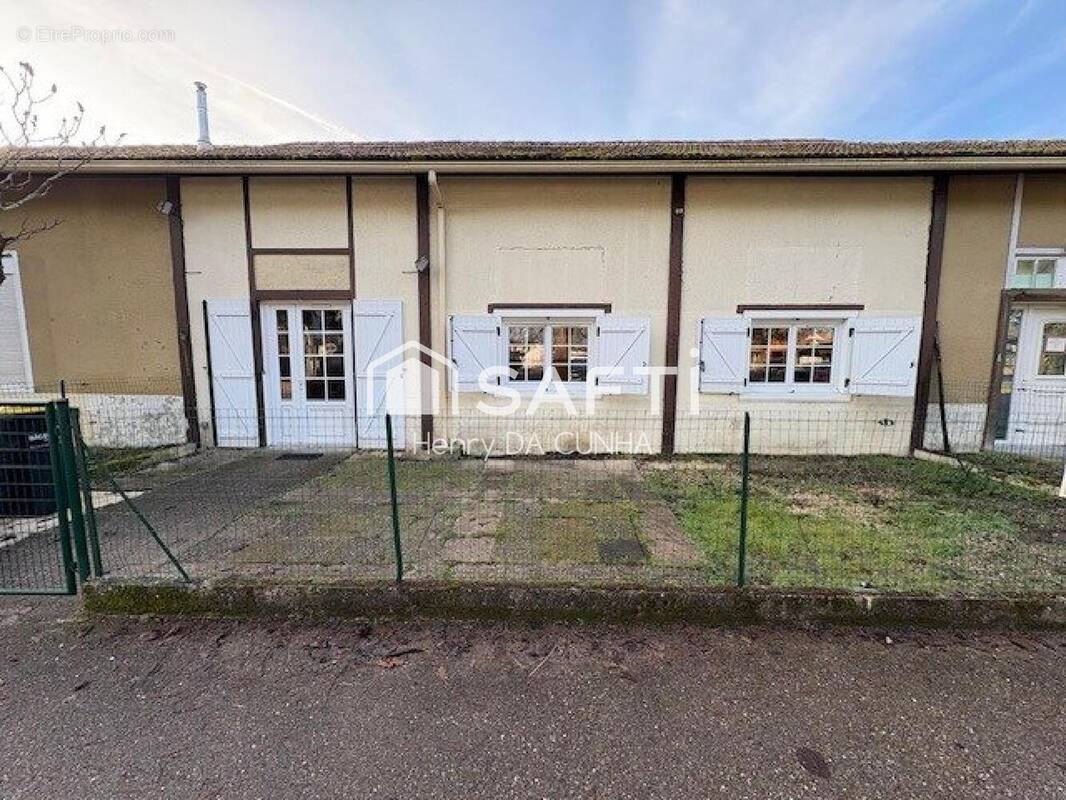 Photo 1 - Maison à SAINT-SYMPHORIEN
