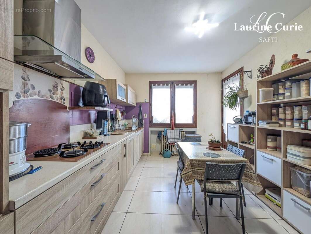 Photo 2 - Maison à CREISSELS