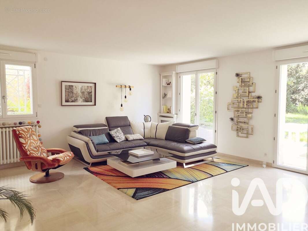 Photo 2 - Maison à ANTONY