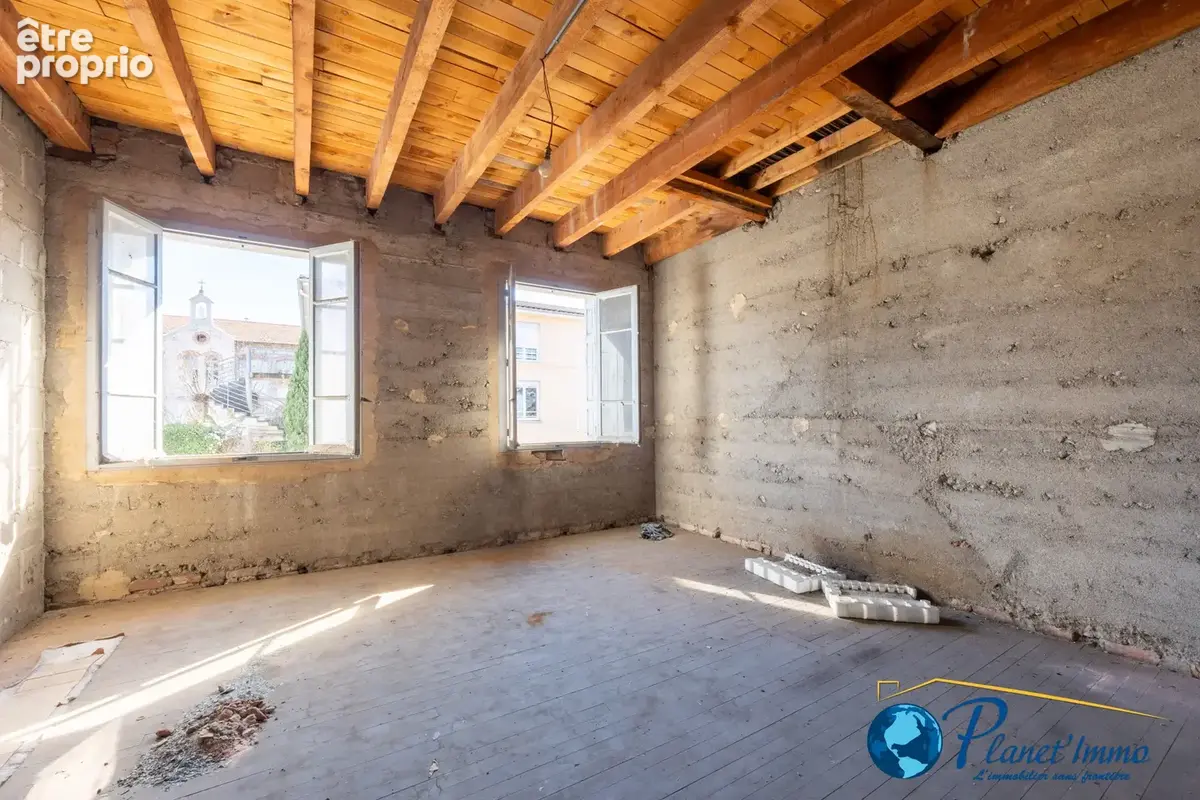 Sury le Comtal. Appartement Plateau de 122 m2 - photo 5