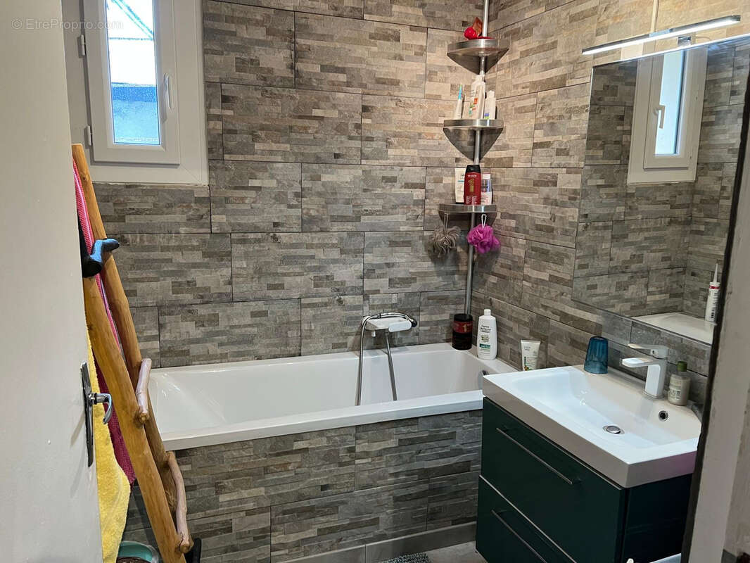 Appartement à BUSTANICO