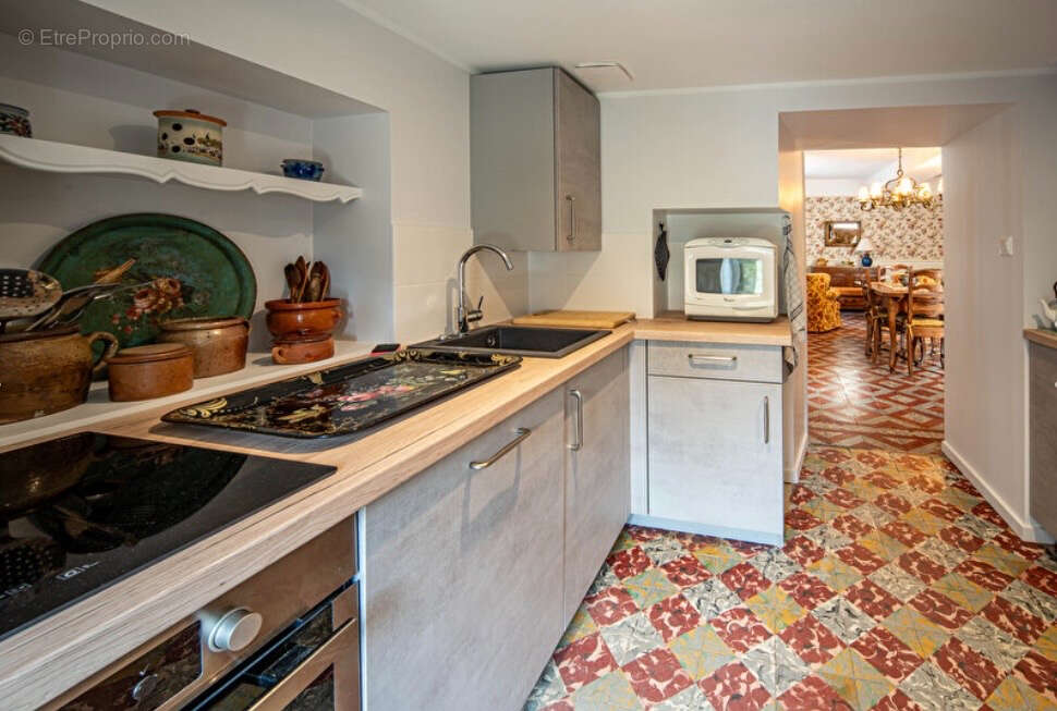 Maison à SAINT-MARTIN-SOUS-MONTAIGU