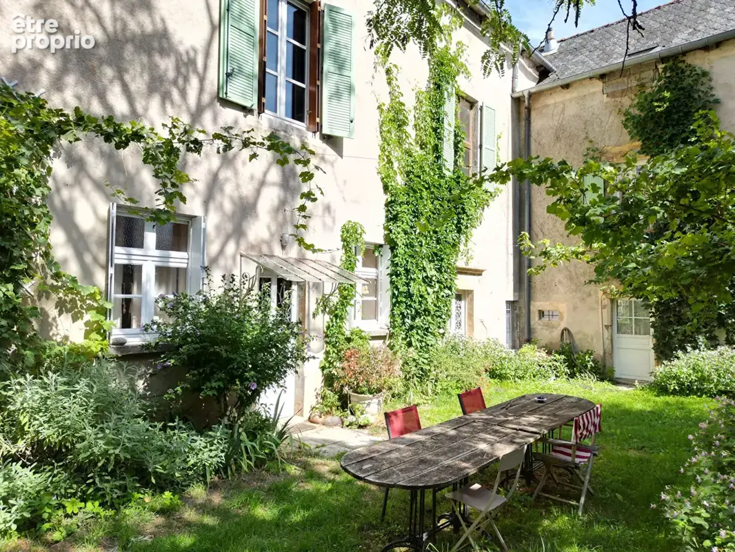 Maison de maître située sur la commune de Bozouls - photo 2