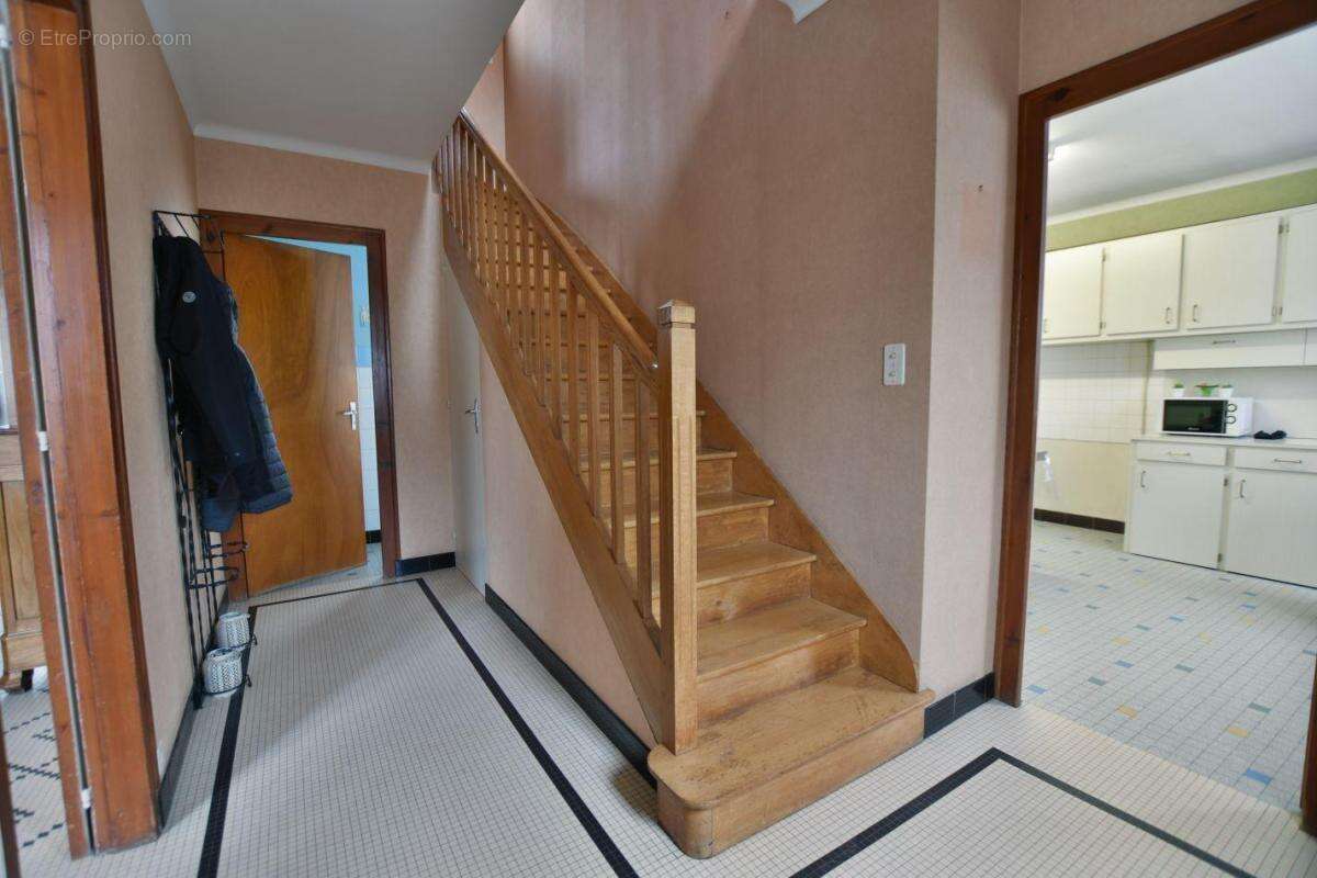 Maison 113 m² à Cholet  - photo 3