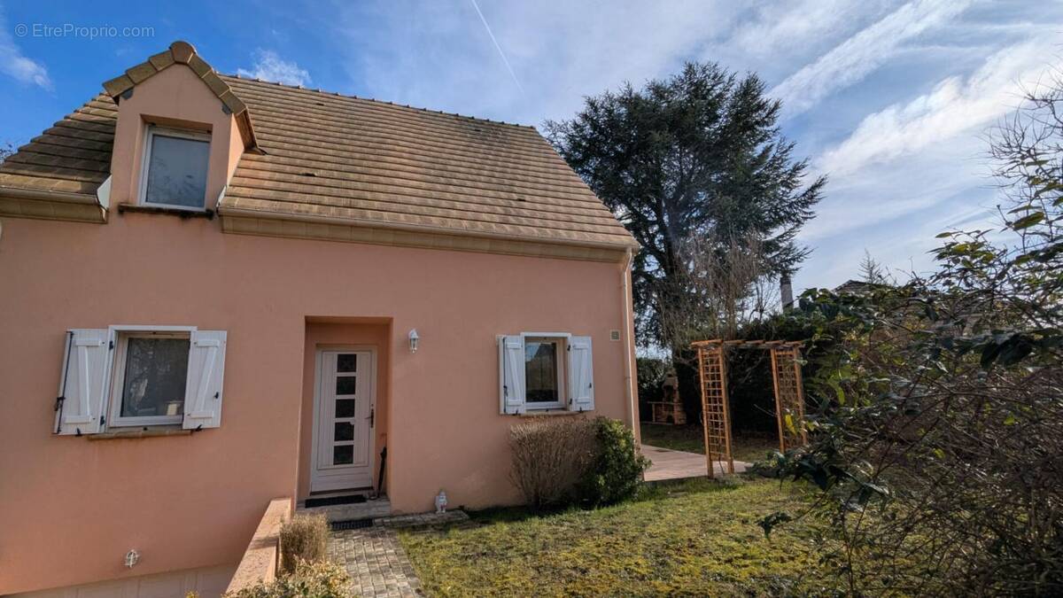 Maison à CONFLANS-SAINTE-HONORINE