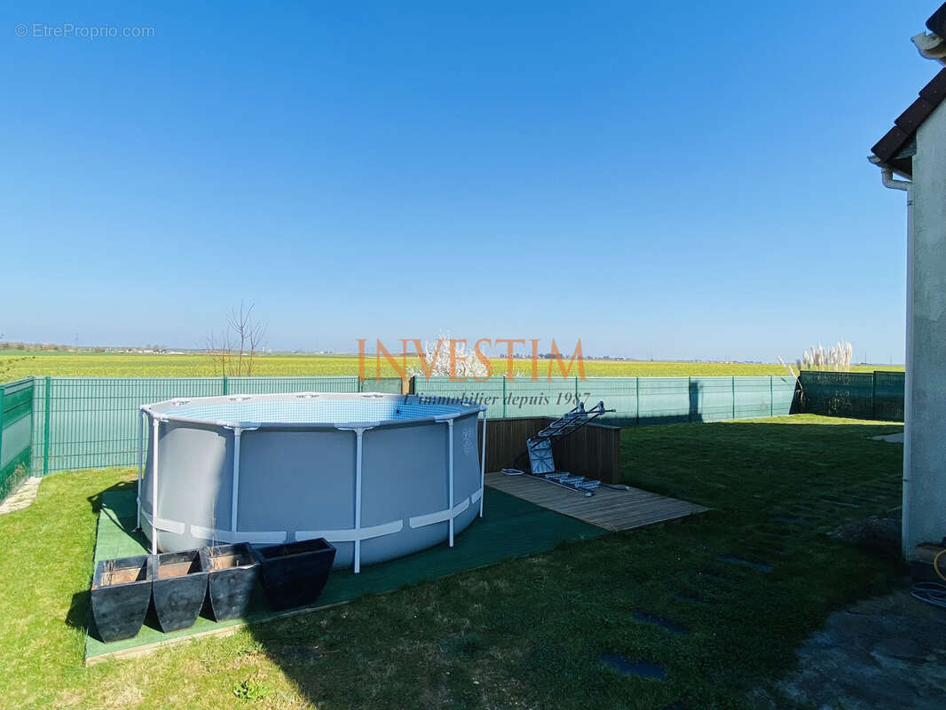 Maison à VILLEBAROU