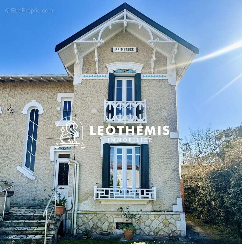 Maison à LA TREMBLADE