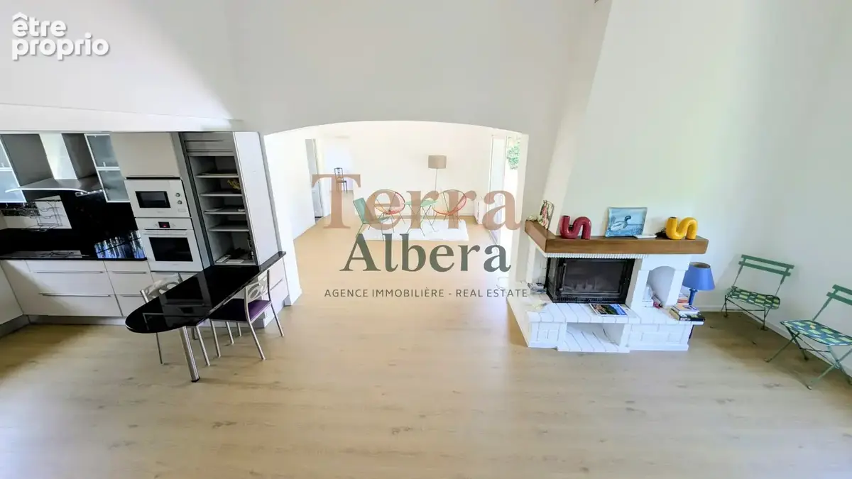 Laroque-Des-Albères - Belle villa rénovée dans un quartier calme avec piscine, belle vues et dépendance - photo 2