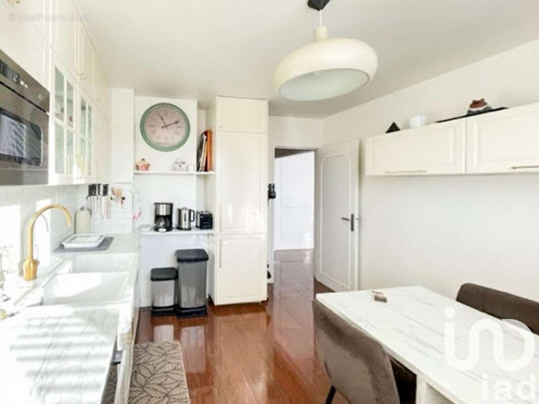 Photo 4 - Appartement à MARGENCY