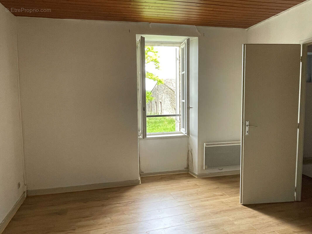 Propriété en pierre avec potentiel exceptionnel - photo 6