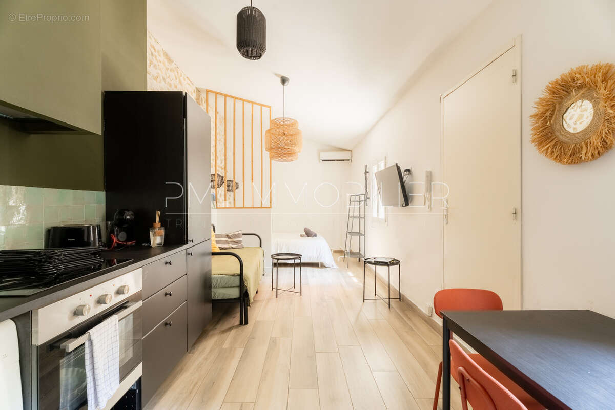 Maison à MARSEILLE-6E