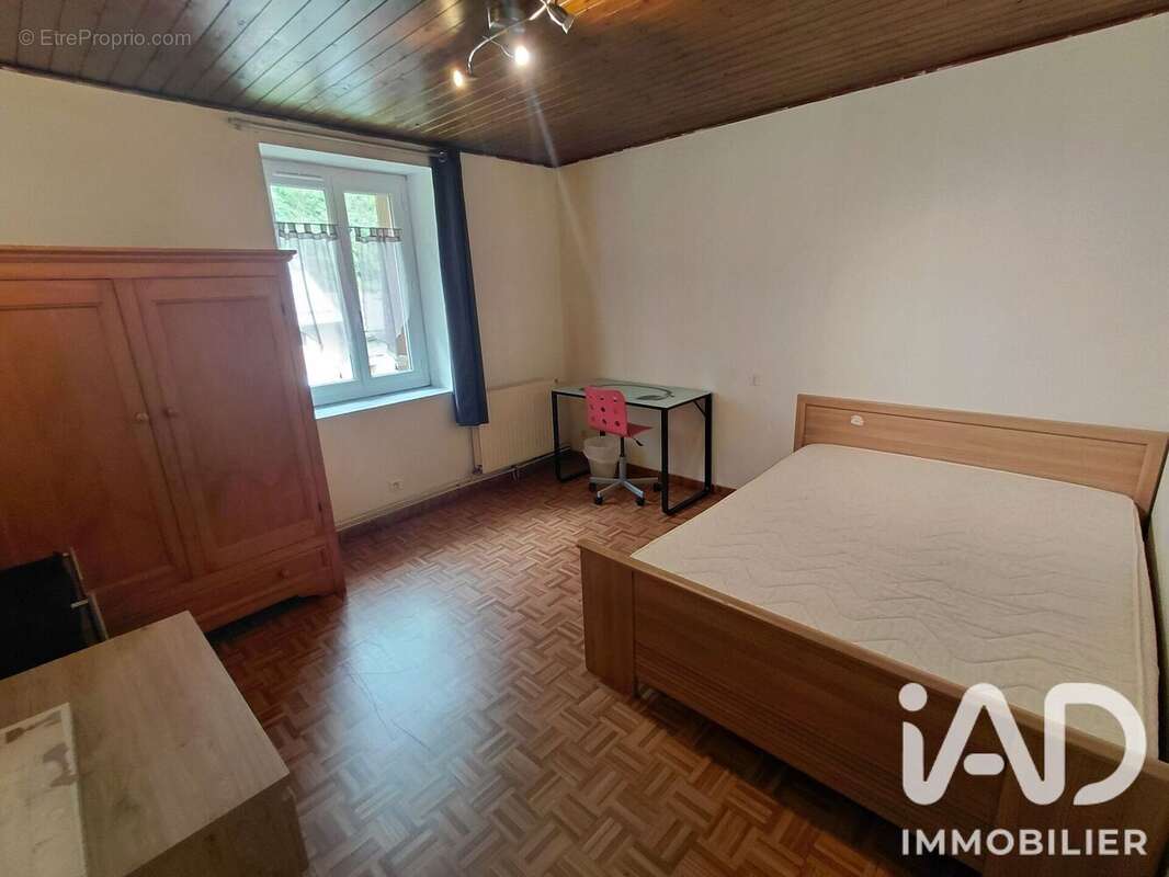 Photo 8 - Appartement à SAINT-ETIENNE-DE-CUINES