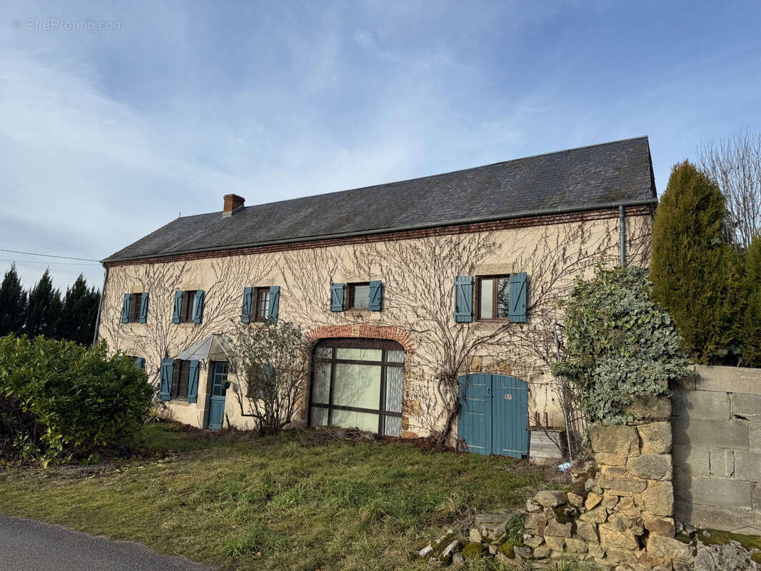 Maison à SAINT-HILAIRE