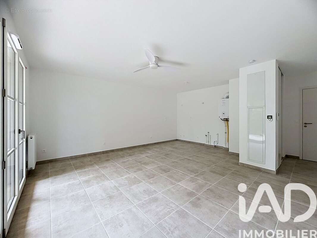 Photo 3 - Appartement à ROQUEFORT-LES-PINS