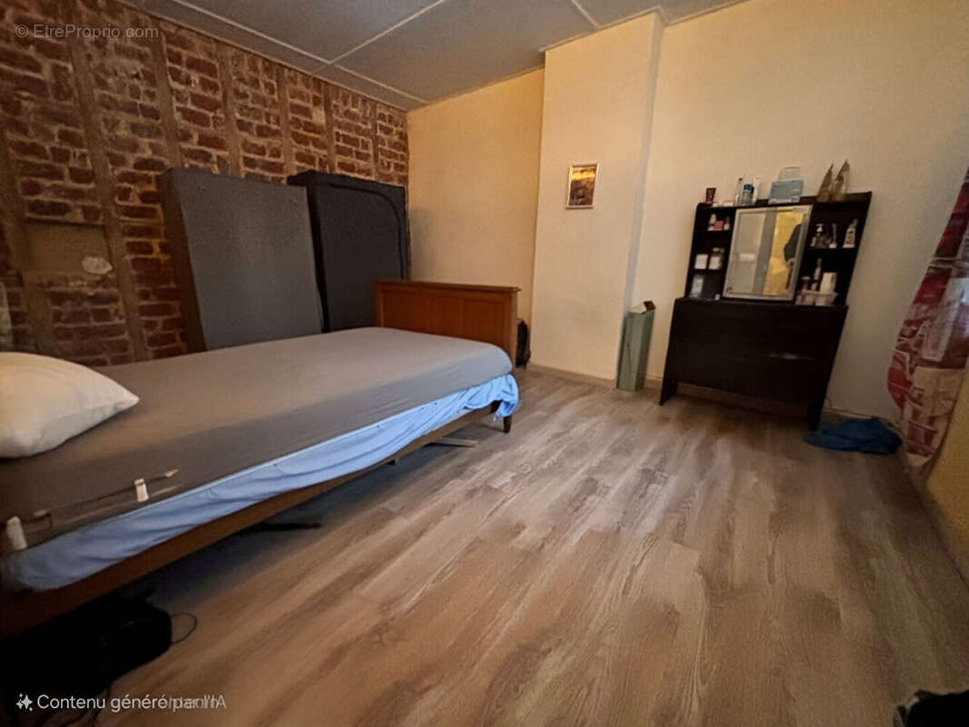 Maison à BRUAY-LA-BUISSIERE