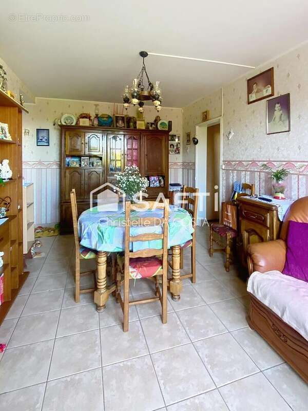 Photo 2 - Appartement à CHAMPIGNY-SUR-MARNE