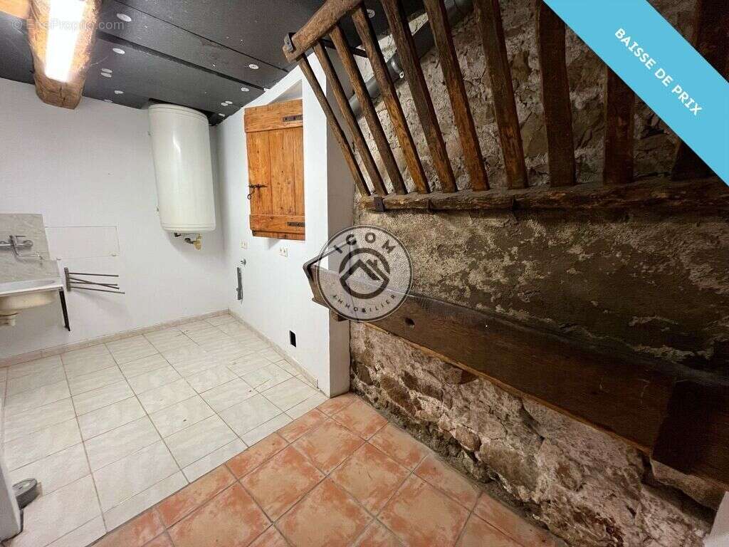 Maison à DURBAN-CORBIERES