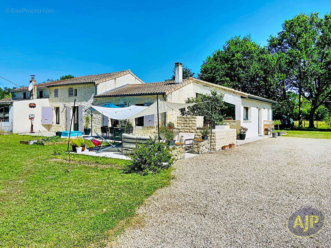 Maison à GAILLAN-EN-MEDOC