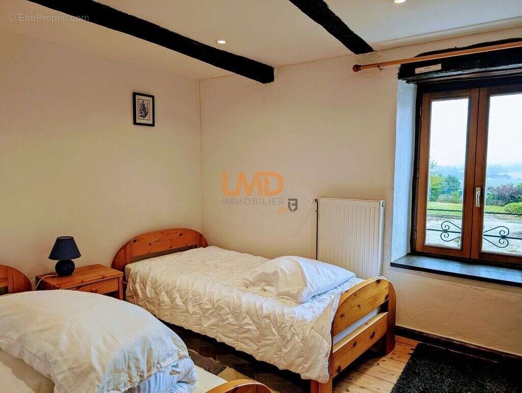 Maison à SAINT-COULITZ