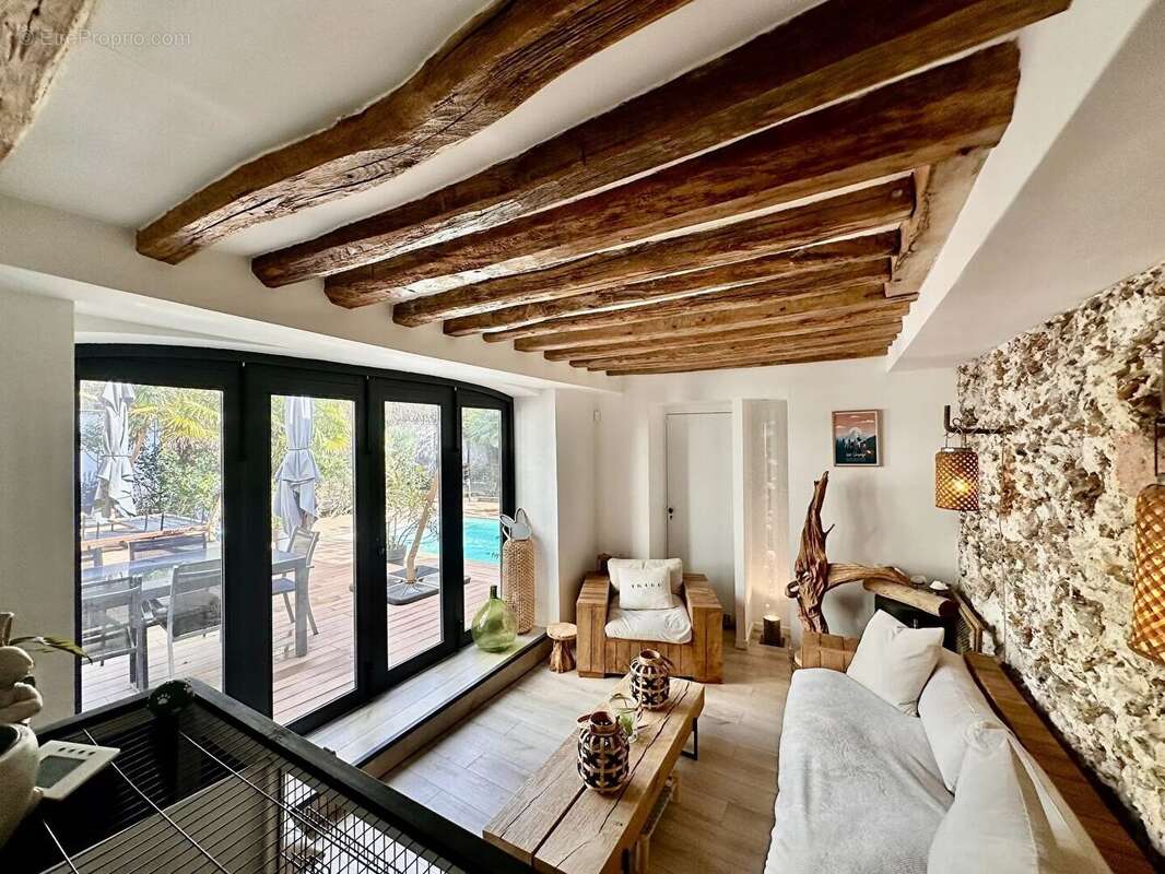 Maison à MONTMORENCY