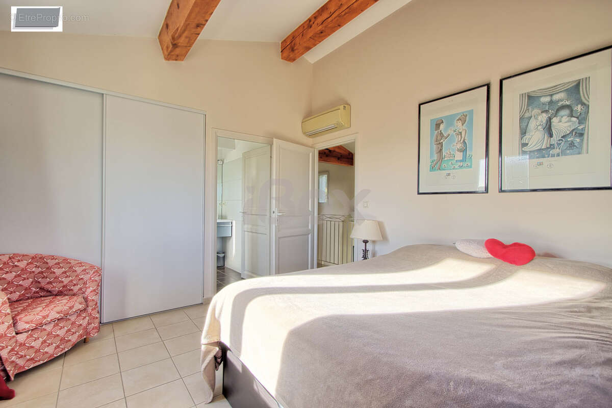 Maison à HYERES