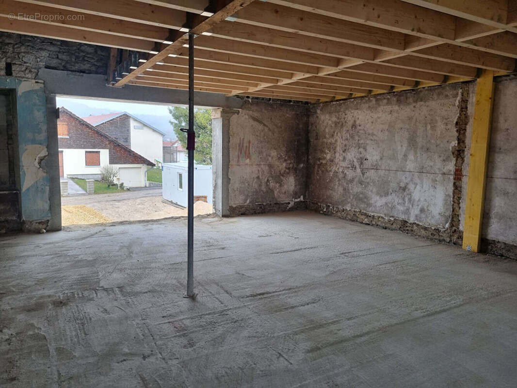 Appartement à GILLEY