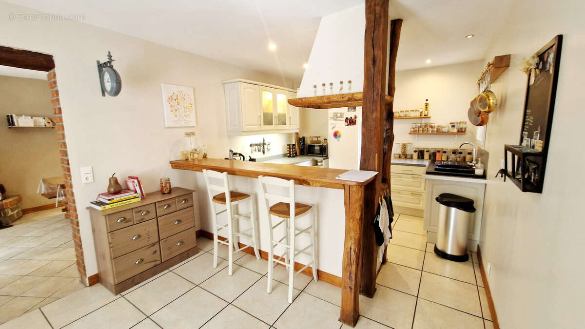 Maison à SAINT-MARTIN-EN-CAMPAGNE