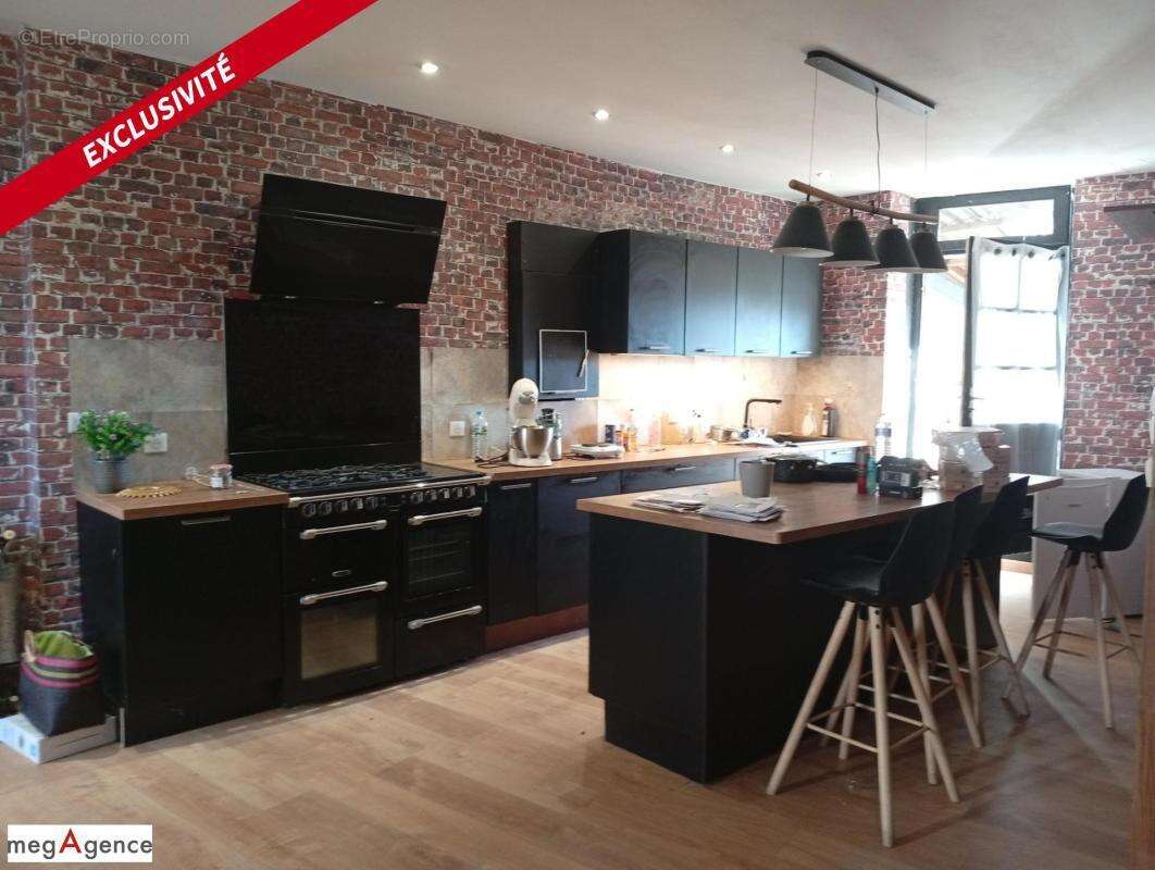 Maison 140 m², 5 chambres, bureau, 2 terrasses, jardinet - photo 2