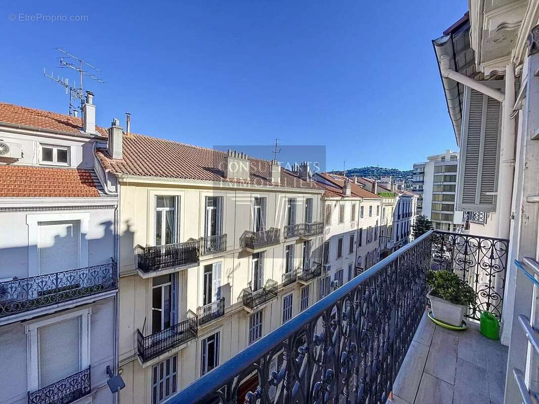 Appartement à CANNES