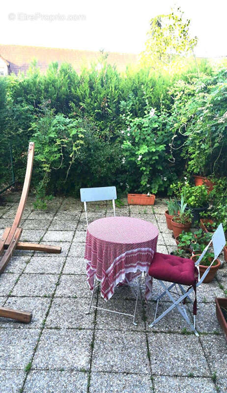 Appartement à CHANTEAU