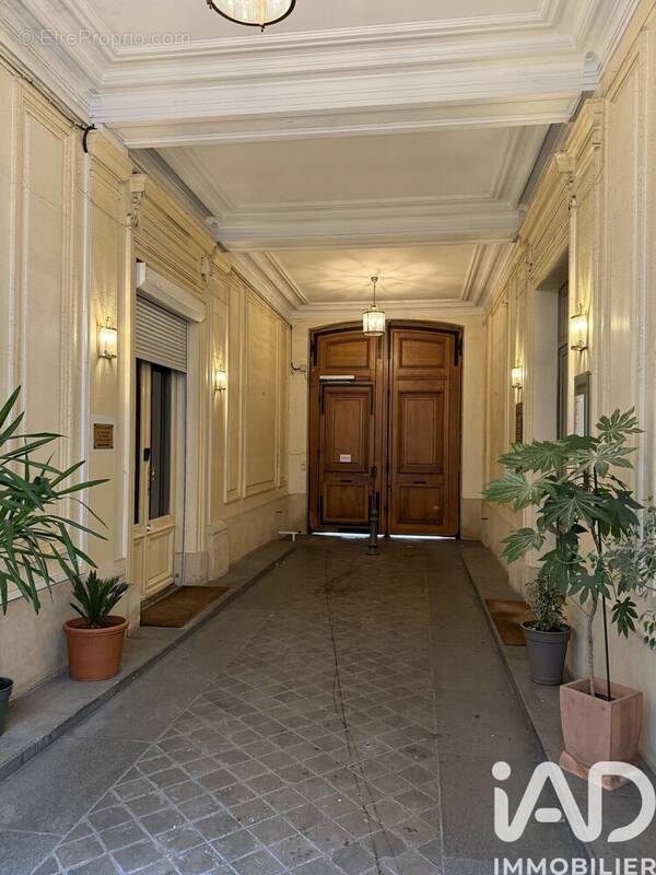 Photo 1 - Appartement à PARIS-1E